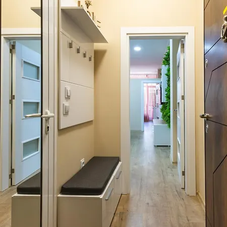 Apartament дени хоум Burgas